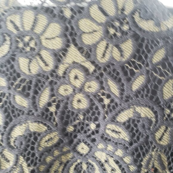 lane bryant bell sleeve Lace Detail top size 18 - Picture 5 of 8